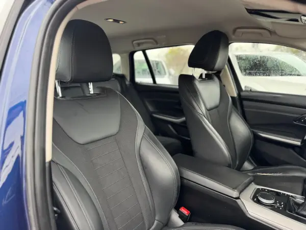 BMW 318 d Touring Sport 7