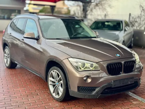 BMW X1 18 d sDrive 4