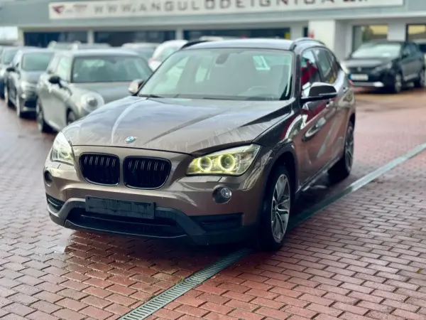 BMW X1 18 d sDrive 6
