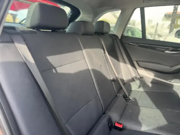 BMW X1 18 d sDrive 20