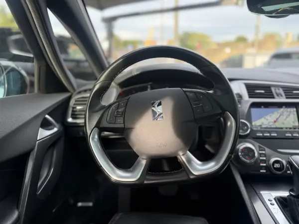 DS DS5 2.0 BlueHDi Sport Chic EAT6 8