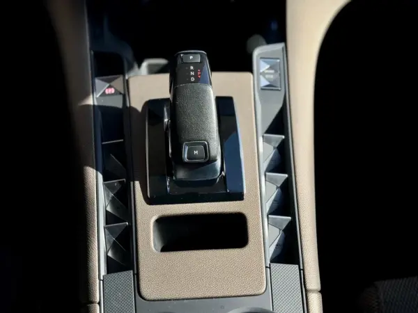 DS DS7 Crossback 1.5 BlueHDi So Chic EAT8 14