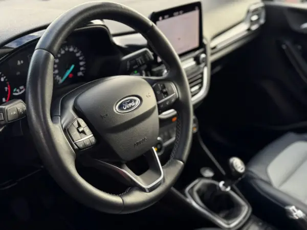 Ford Fiesta 1.0 EcoBoost Titanium 11
