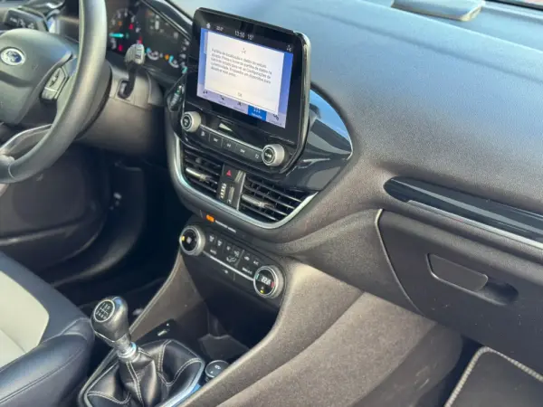 Ford Fiesta 1.0 EcoBoost Titanium 20