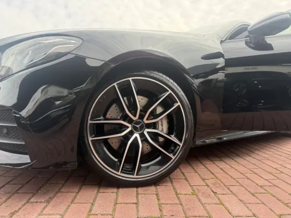 Mercedes-Benz E 53 AMG 4Matic+ 7