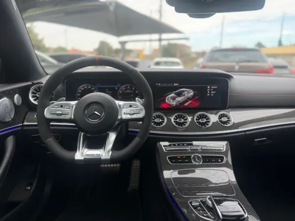 Mercedes-Benz E 53 AMG 4Matic+ 9