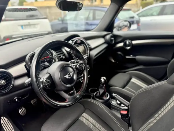 MINI 5 Portas John Cooper Works Cooper D 11