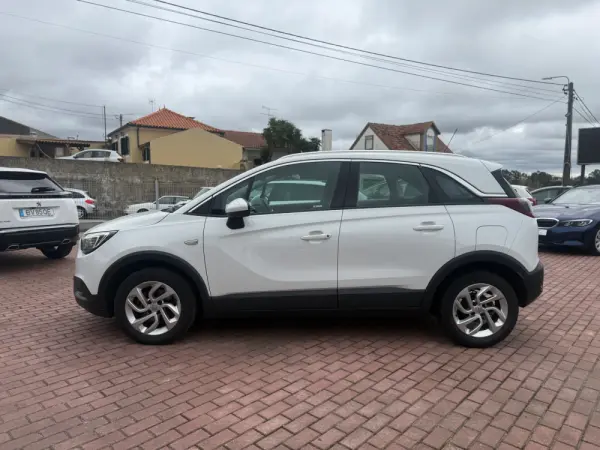 Opel Crossland X 1.2 T Innovation 4