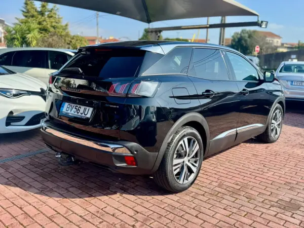 Peugeot 3008 4 Hybrid High Power 5