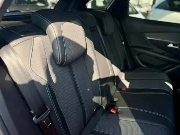 Peugeot 3008 4 Hybrid High Power 20