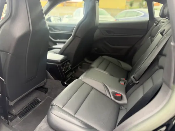 Porsche Taycan Sport Turismo ST 4S 20