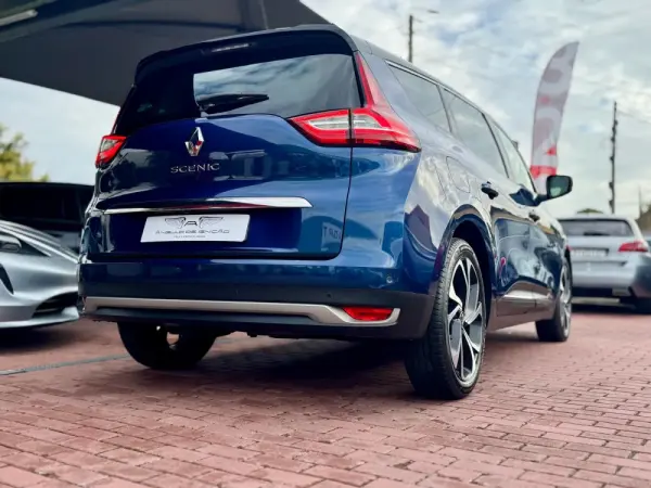 Renault Grand Scénic 1.7 Blue dCi Bose Edition EDC 6