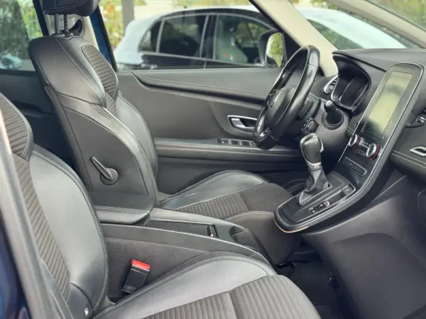 Renault Grand Scénic 1.7 Blue dCi Bose Edition EDC 15