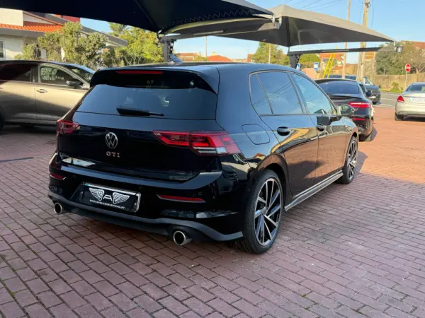 Volkswagen Golf 2.0 TSI GTI DSG 4