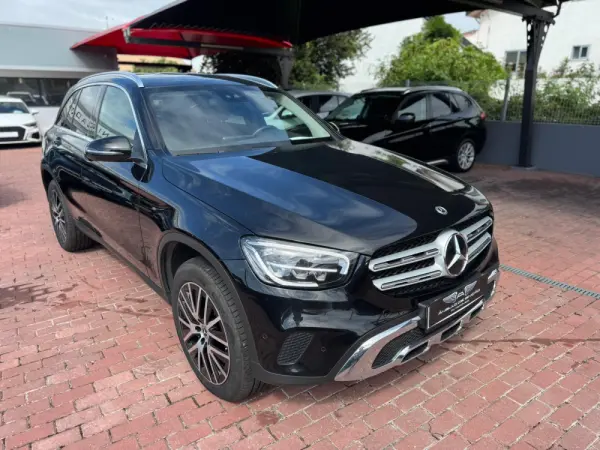 Mercedes-Benz GLC 300 de 4Matic 9G-TRONIC Exclusive 3