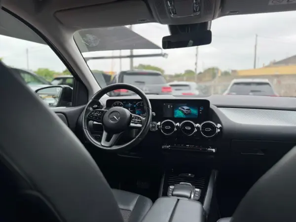 Mercedes-Benz B 200 d 8G-DCT 13