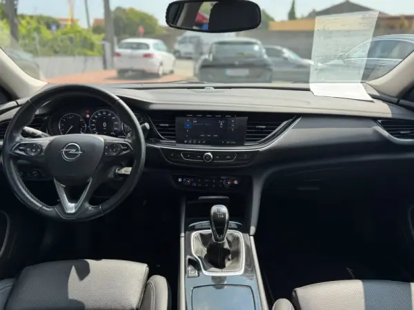Opel Insignia Grand Sport 1.5 GS Line Plus 14