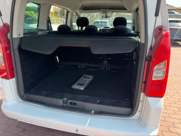 Citroen Berlingo Outro 8
