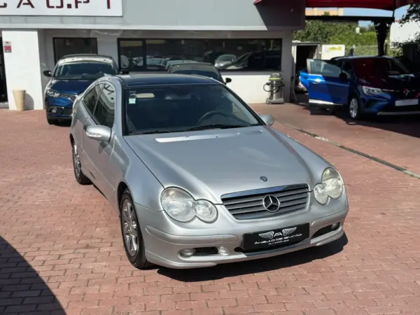 Mercedes-Benz C 220 CDI Sportcoupe 6