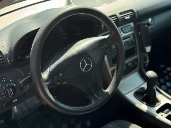 Mercedes-Benz C 220 CDI Sportcoupe 10