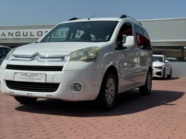 Citroen Berlingo Outro 1