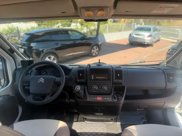 Citroën Jumper 2.2 BlueHDi 35 L4 CD Control 9