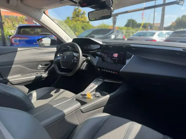 Peugeot 308 SW 1.5 BlueHDi Allure Pack EAT8 12
