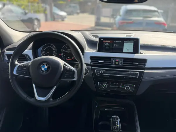 BMW X2 18 d sDrive Auto 13