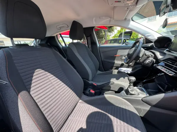 Peugeot 208 1.2 PureTech Active Pack 24