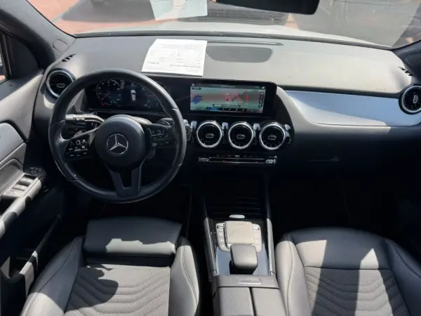 Mercedes-Benz GLA 200 d 4Matic 8G-DCT Special Edition 13