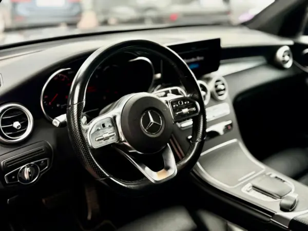 Mercedes-Benz GLC 300 de Coupe 4Matic 9G-TRONIC AMG Line 23