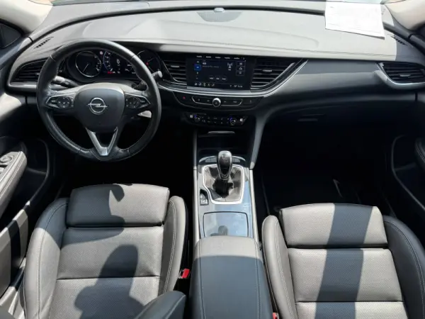 Opel Insignia Grand Sport 1.5 GS Line Plus 16