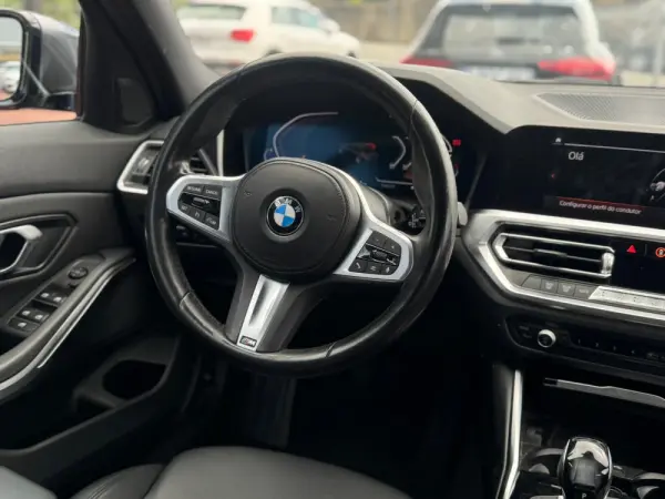 BMW 316 d Pack M Auto 14
