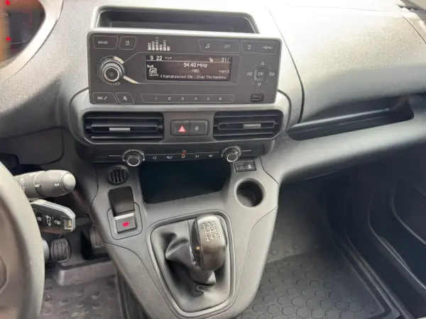 Peugeot Partner Outro 14