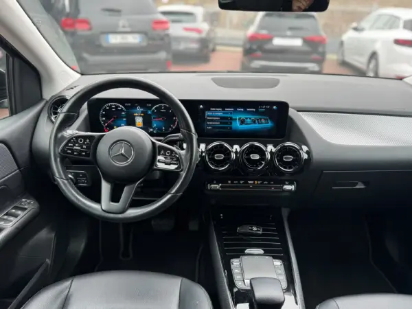 Mercedes-Benz B 200 d 8G-DCT 16