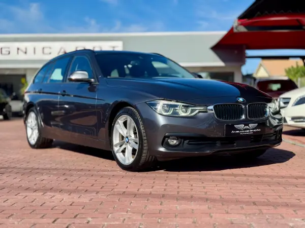 BMW 320 d xDrive Auto 5
