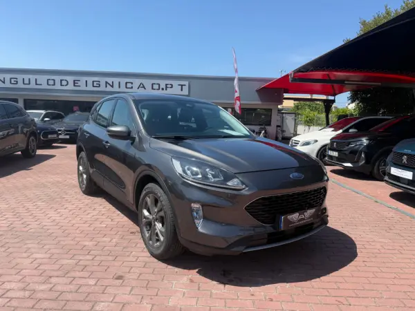 Ford Kuga 1.5 TDCi EcoBlue Titanium Aut. 3