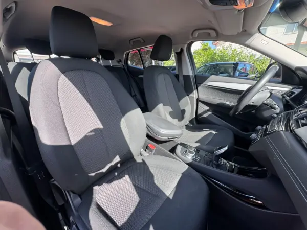 BMW X2 18 d sDrive Auto 24