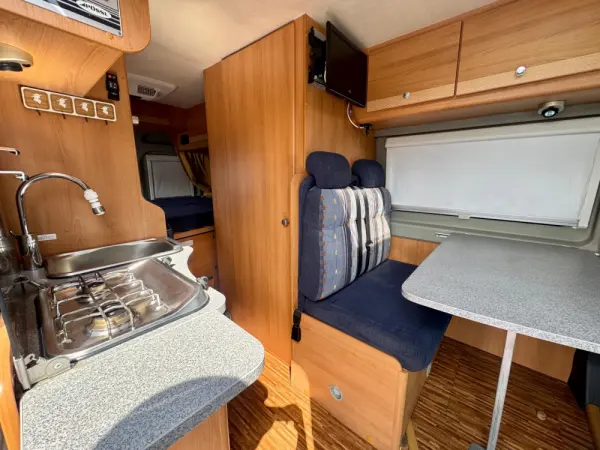 Citroen Jumper Autocaravana Possl 2WIn 10