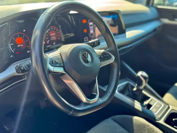 Volkswagen Golf Variant 2.0 TDi Life 13