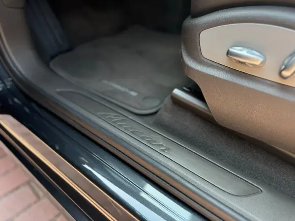 Porsche Macan 2.0T 22