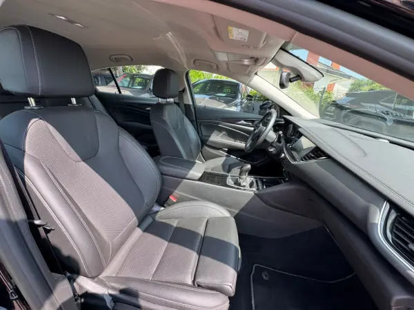 Opel Insignia Grand Sport 1.5 GS Line Plus 28