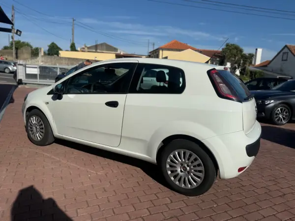 Fiat Punto 1.3 M-Jet Easy Start&Stop 5