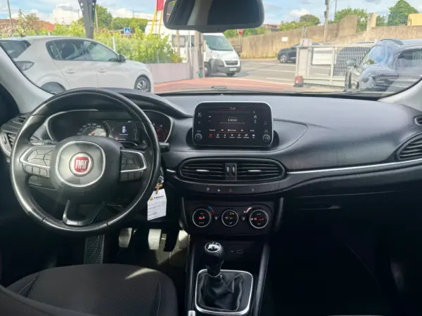 Fiat Tipo 1.3 M-Jet Mirror 7