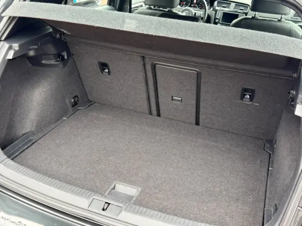 Volkswagen Golf 2.0 TDi GTD 25