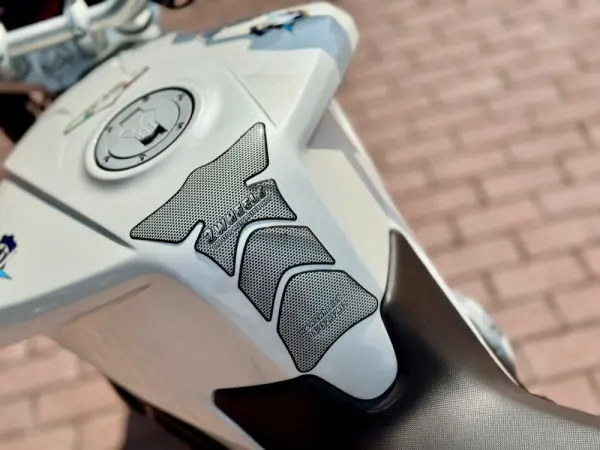 MV Agusta Brutale MV Agusta Brutale 675 13
