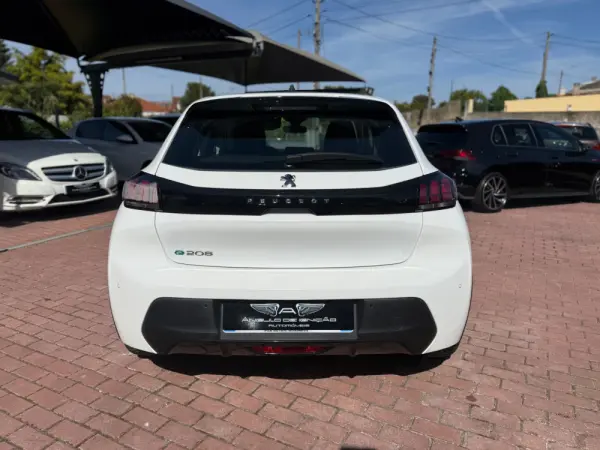 Peugeot e-208 50 kWh Active Pack 7
