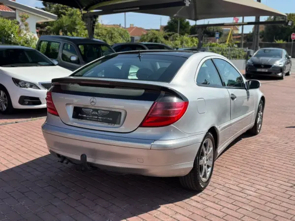 Mercedes-Benz C 220 CDI Sportcoupe 7
