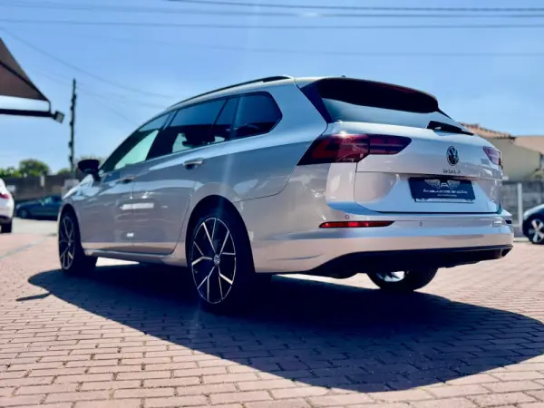 Volkswagen Golf Variant 2.0 TDi Life 11