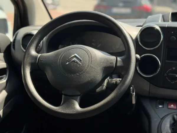 Citroen Berlingo Outro 10
